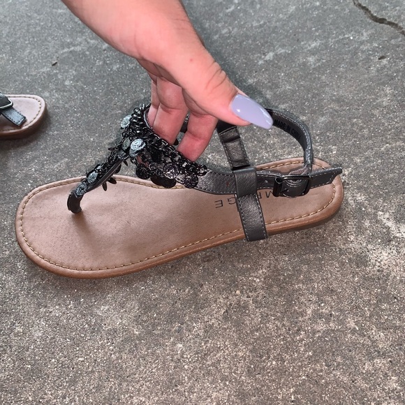 Sandals - Picture 2 of 2